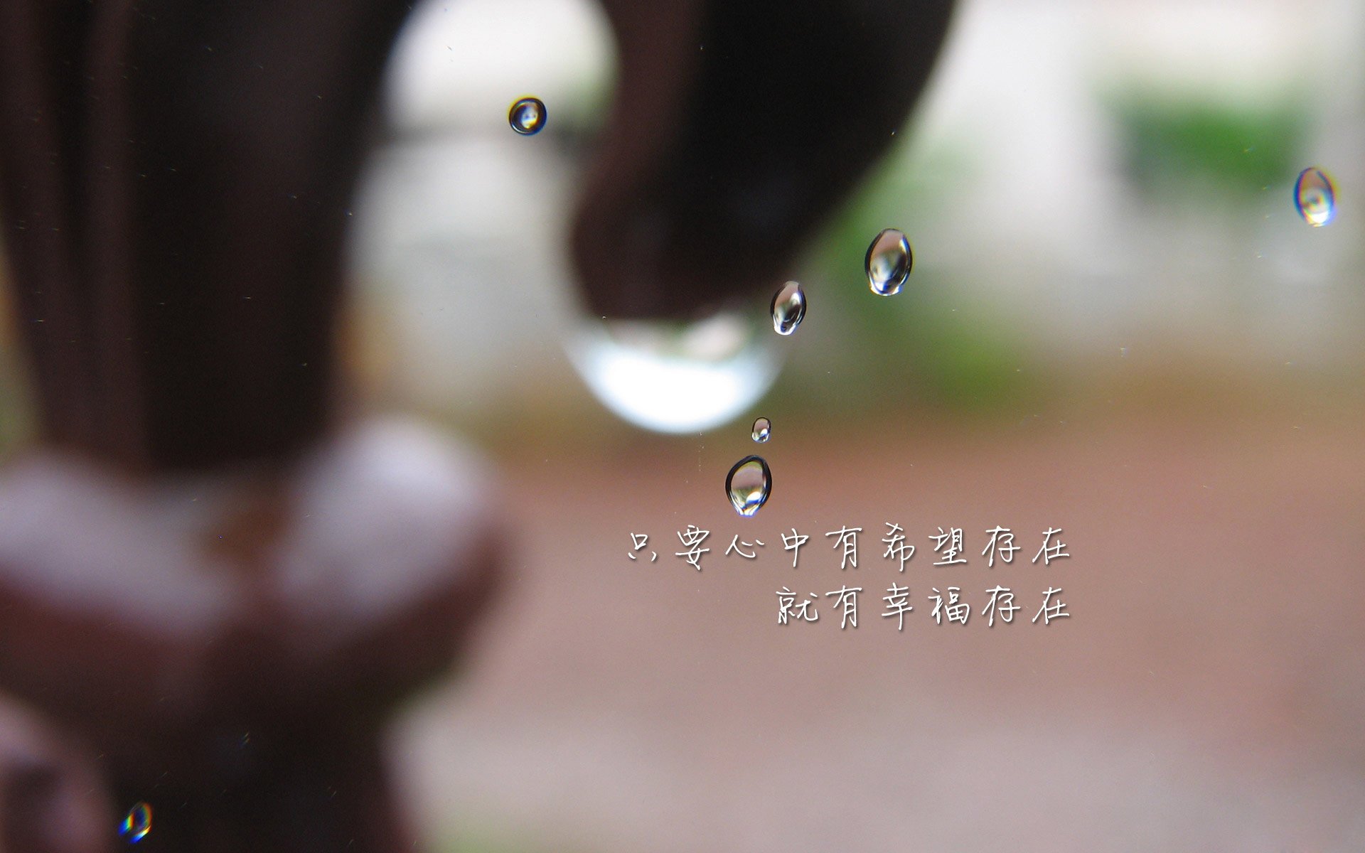 随机尤文图斯在意甲联赛中排名第四，成功晋级欧冠。，意甲尤文图斯队员名单