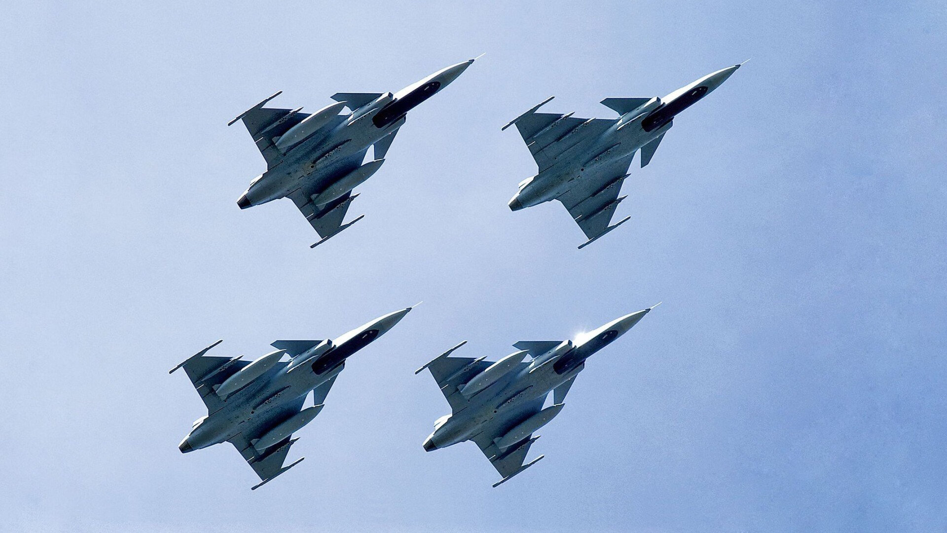 弗朗索瓦·霍尔茨豪伊泽:在攻防转换中展现极强的适应能力,弗雷德.霍伊尔